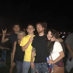 Meet your Posher, Lori